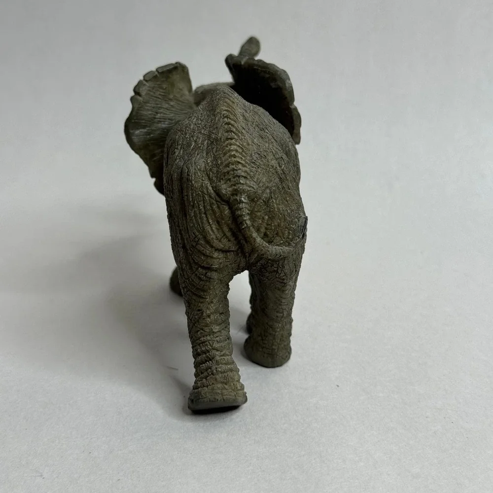 Realistic African Elephant Toy Figurine Detailed‎ Textured Tusked Animal
